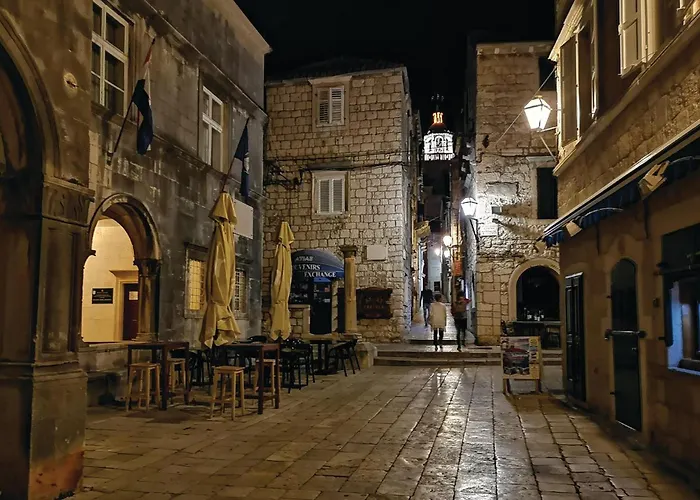 Kosirina בית נופש ברנה